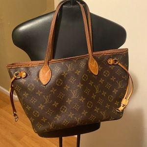 Louis Vuitton PM Neverfull